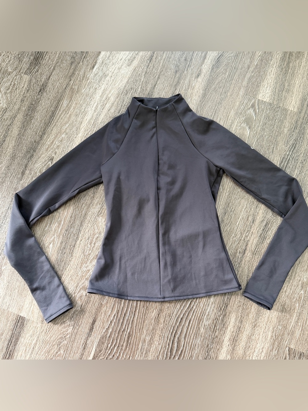 Alo Yoga Airlift Winter Warm 1/4 Zip long sleeve black in XS